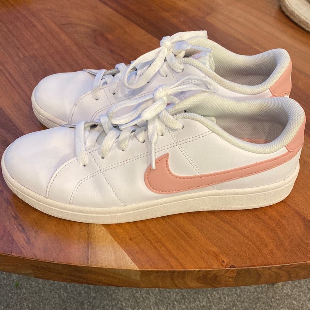 Only worn once or twice. Like new.
